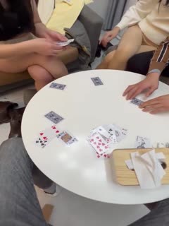 国产成人一区二区视频免费,脱女学小内内摸出水网站哈